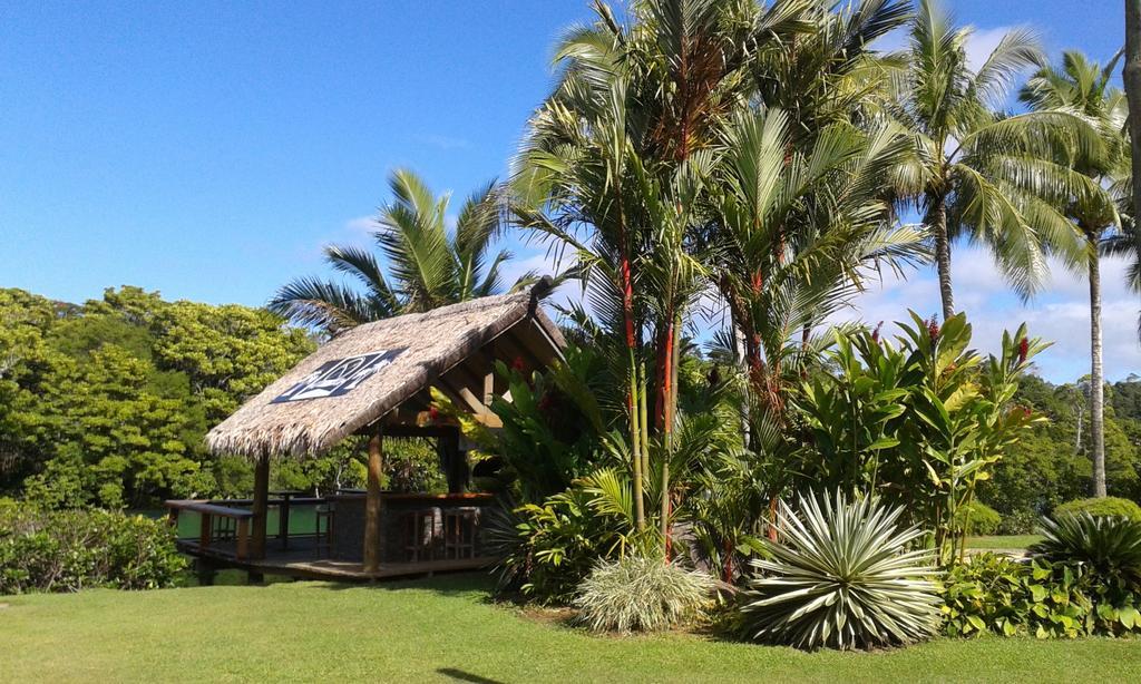 Club Oceanus Resort Pacific Harbour Exterior foto