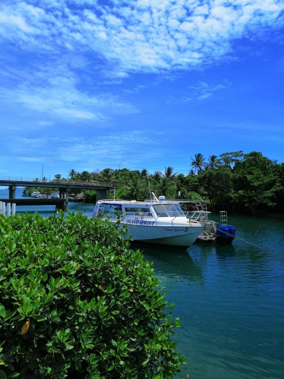 Club Oceanus Resort Pacific Harbour Exterior foto